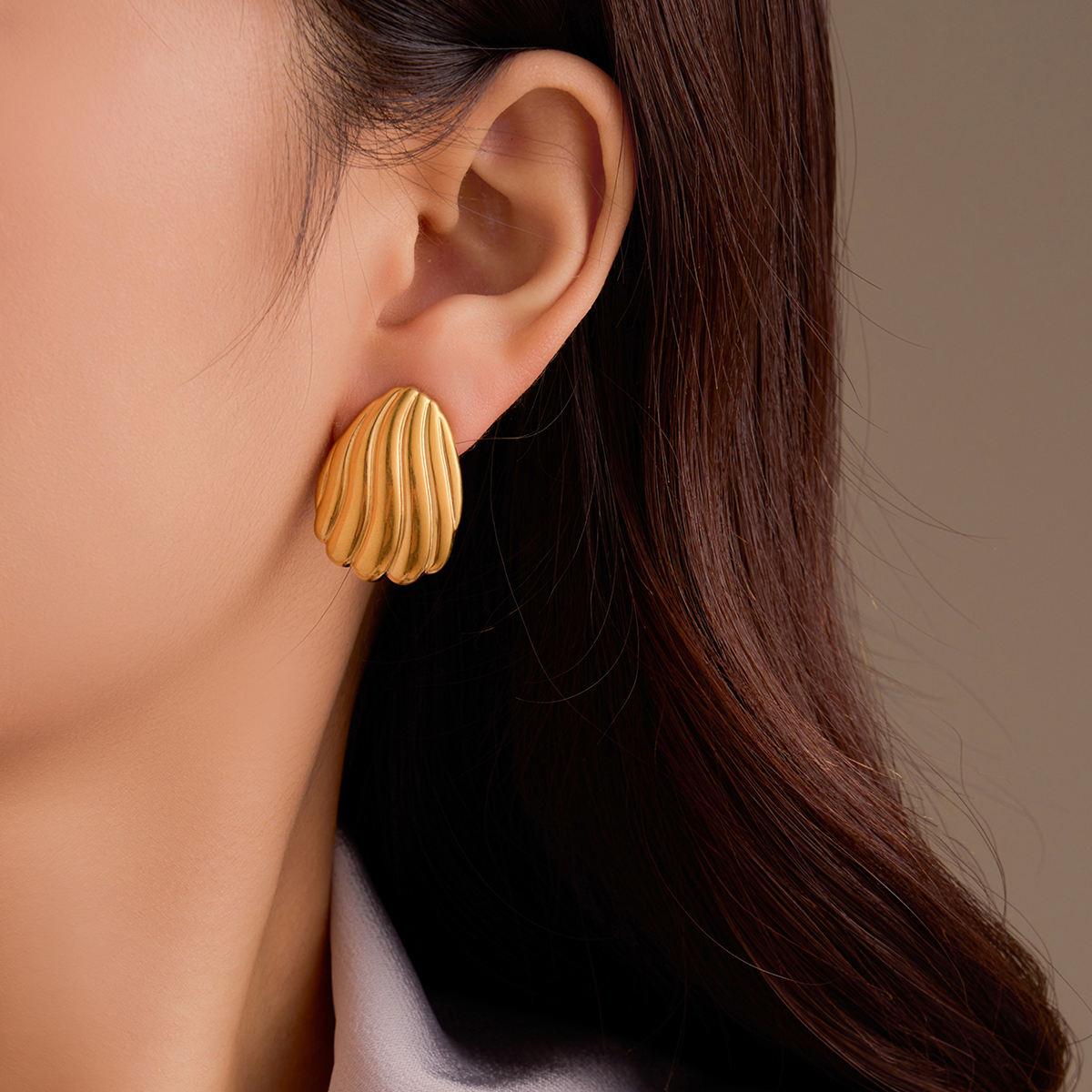 Dazzling Gold Shell Wave Earrings