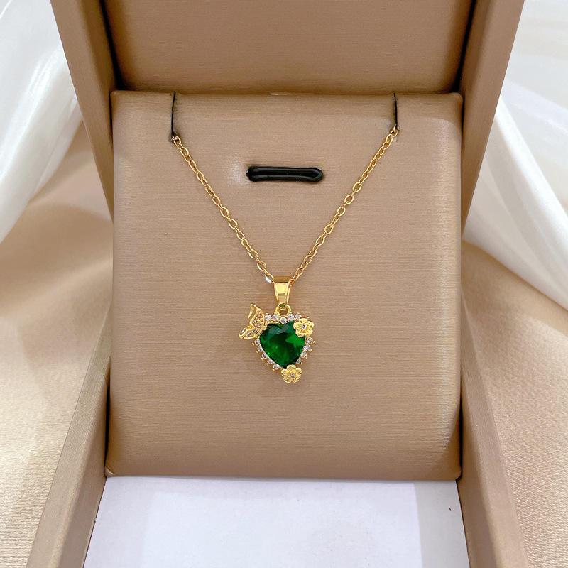 Emerald Flutter Heart Necklace 2