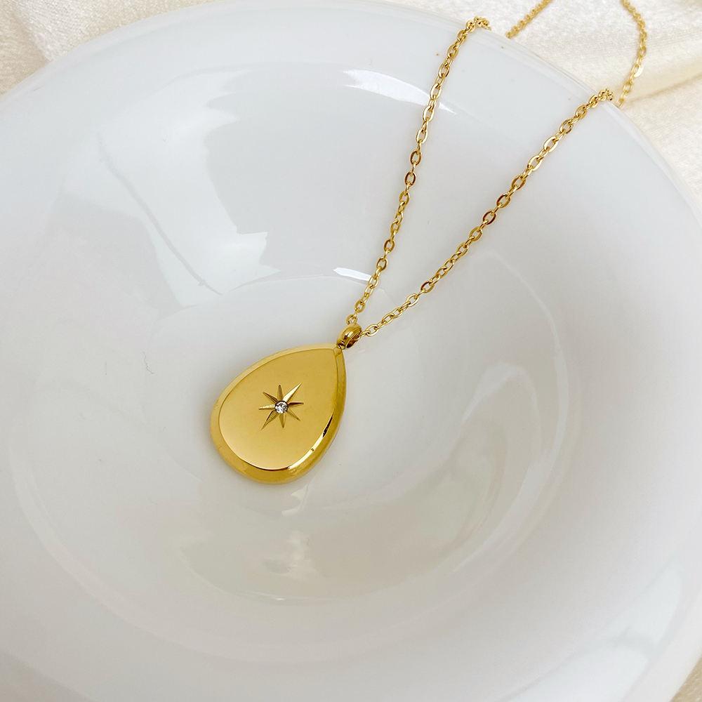Golden Glow Teardrop Necklace 1