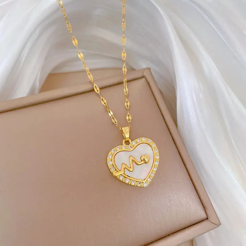 Snowkiss Heart Zircon Necklace