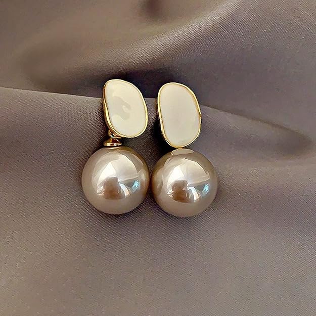 Baroque-Golden-Pearl-Earrings 1