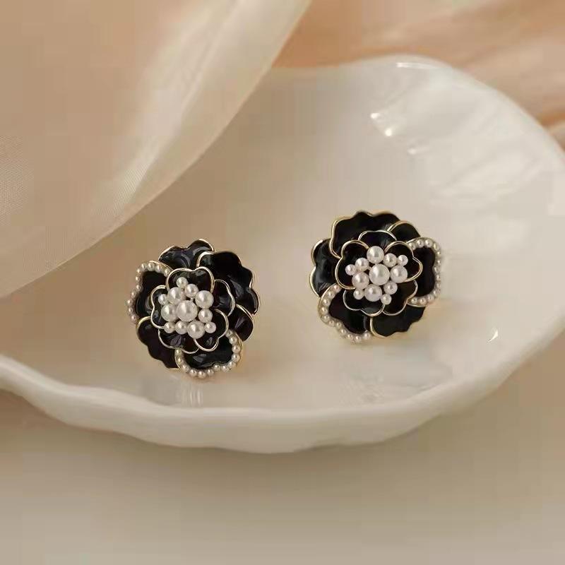 Black-Camellia-Beaded-Earrings 1