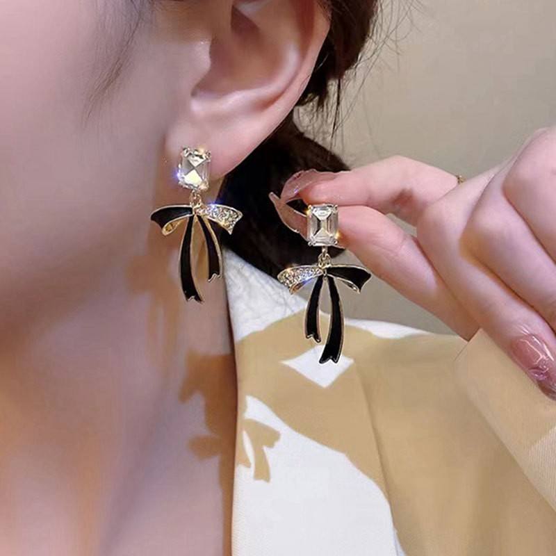 Black-Ribbon-Rhinestone-Earrings 2