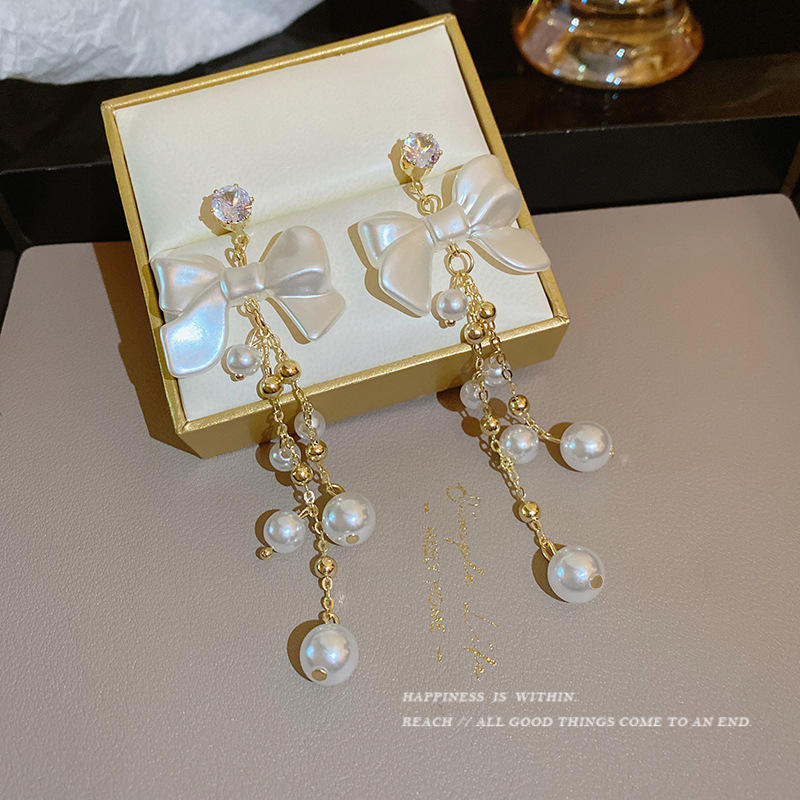 Bowknot-Pearls-Tassel-Earrings 1