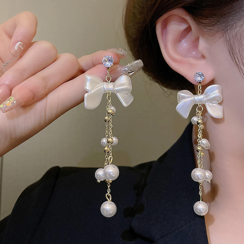 Bowknot-Pearls-Tassel-Earrings 2
