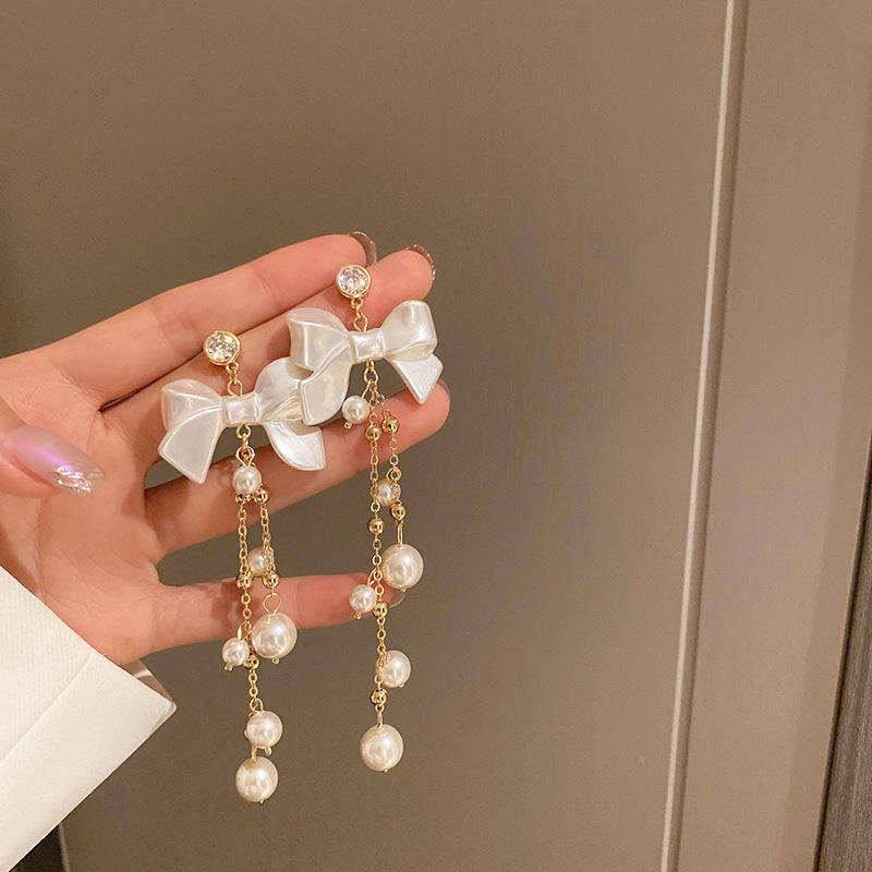 Bowknot-Pearls-Tassel-Earrings 3