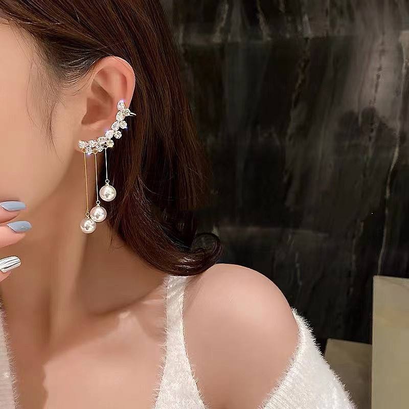 Crystal-Earcuff-Pearl-Tassel-Earrings 2