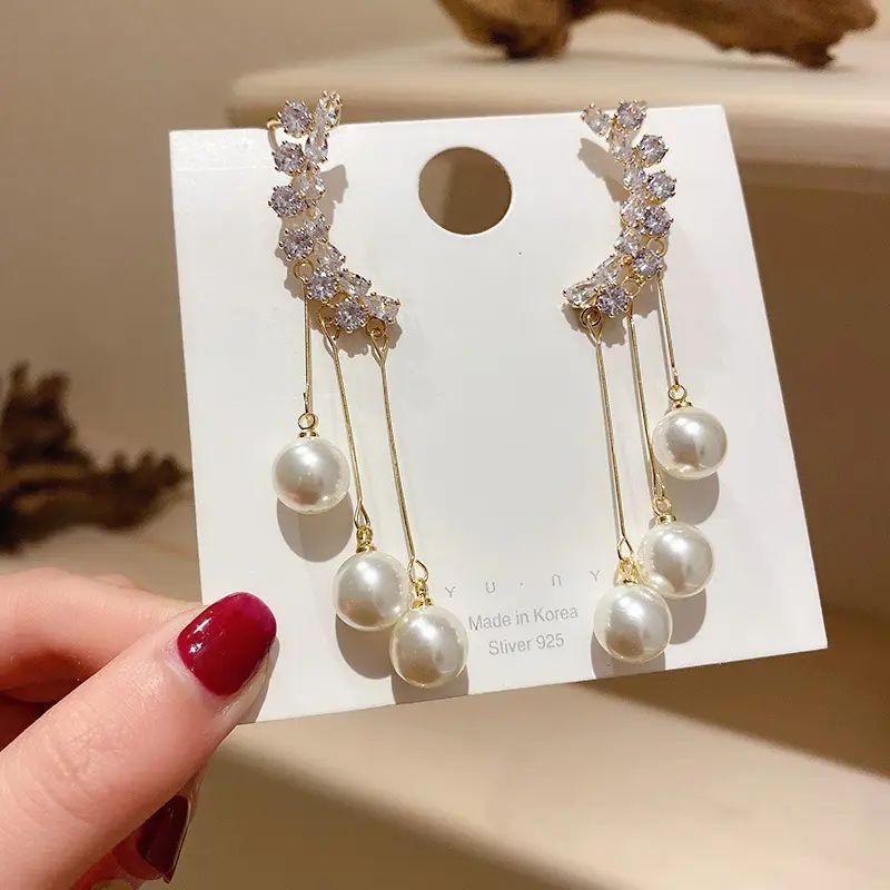 Crystal-Earcuff-Pearl-Tassel-Earrings 3