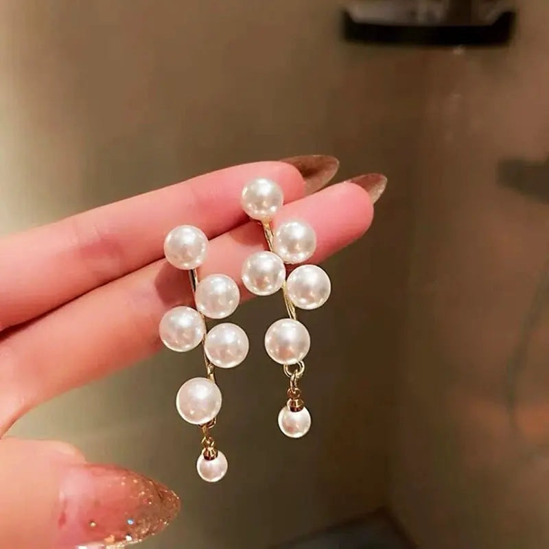 Cute-Pearly-Tassel-Earrings 3