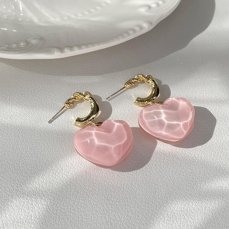 Cute-Pink-Heart-Drop-Earrings 1