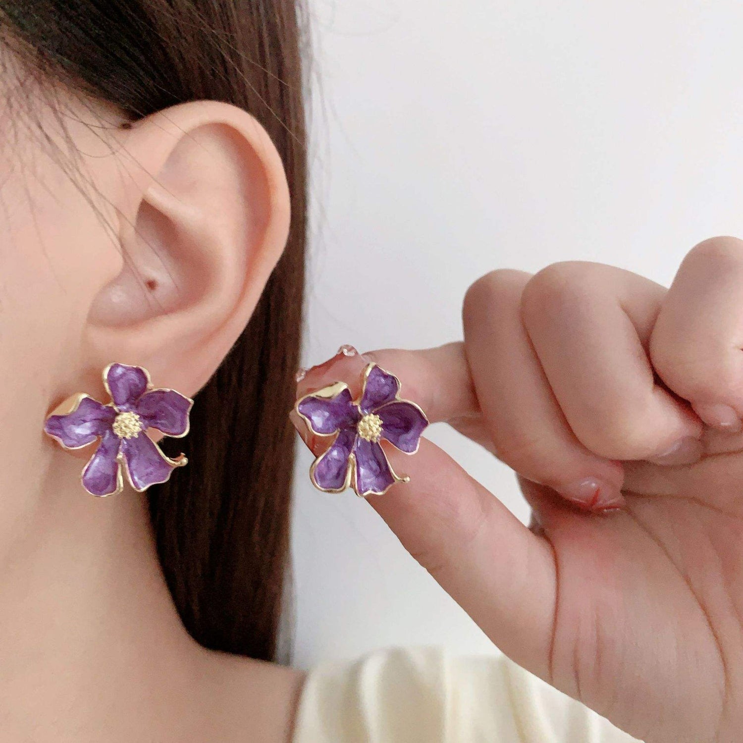 Cute-Purple-Flower-Earrings 2