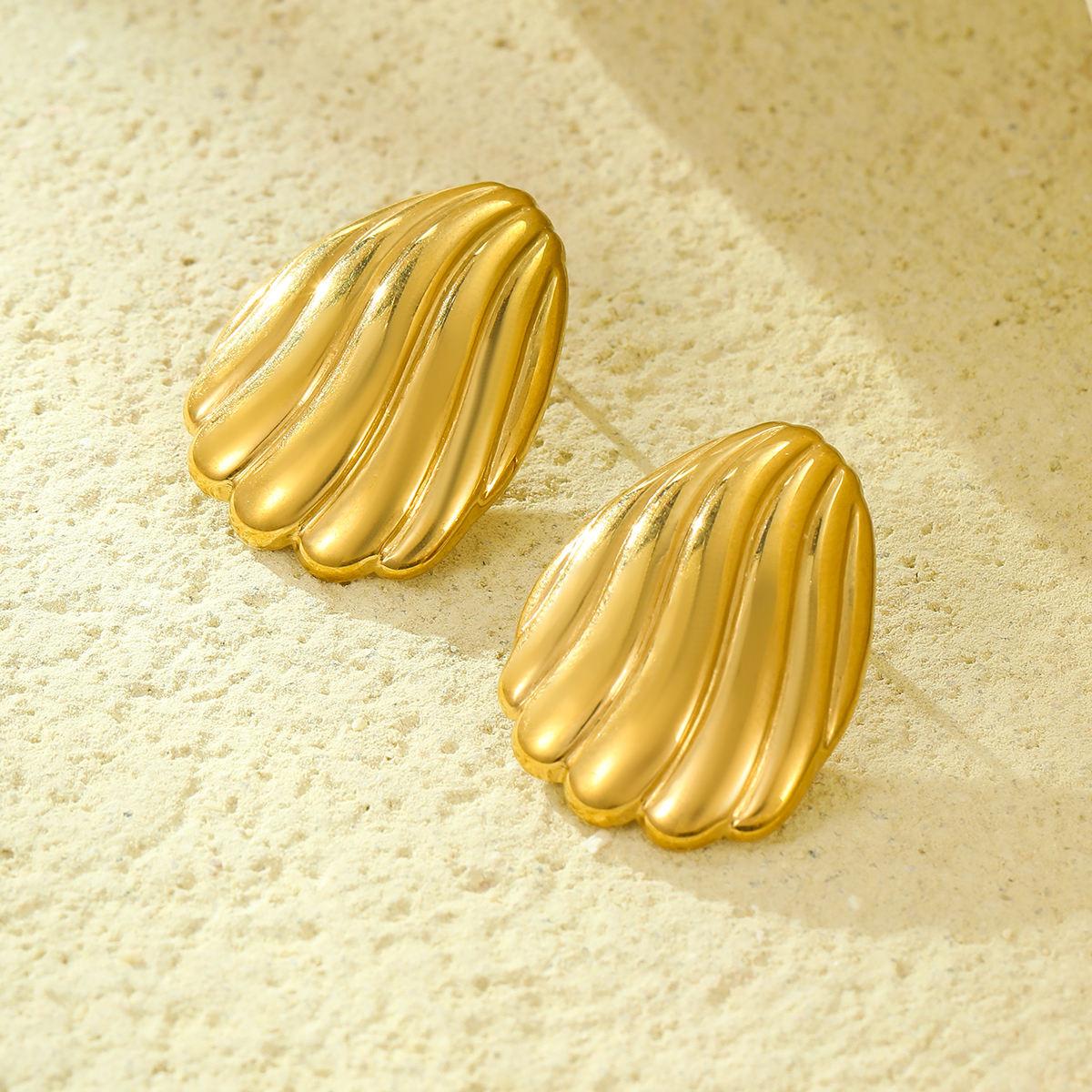 Dazzling Gold Shell Wave Earrings