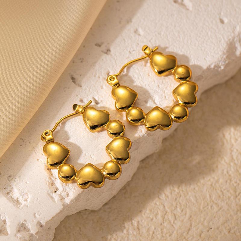 Dazzling Hearts Golden Earrings