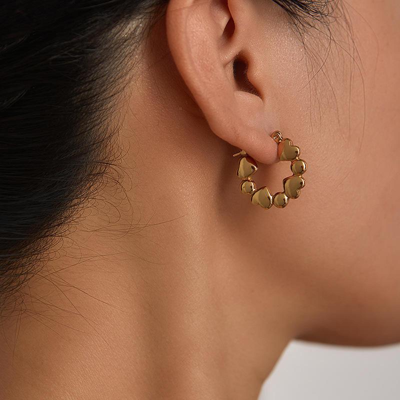 Dazzling Hearts Golden Earrings