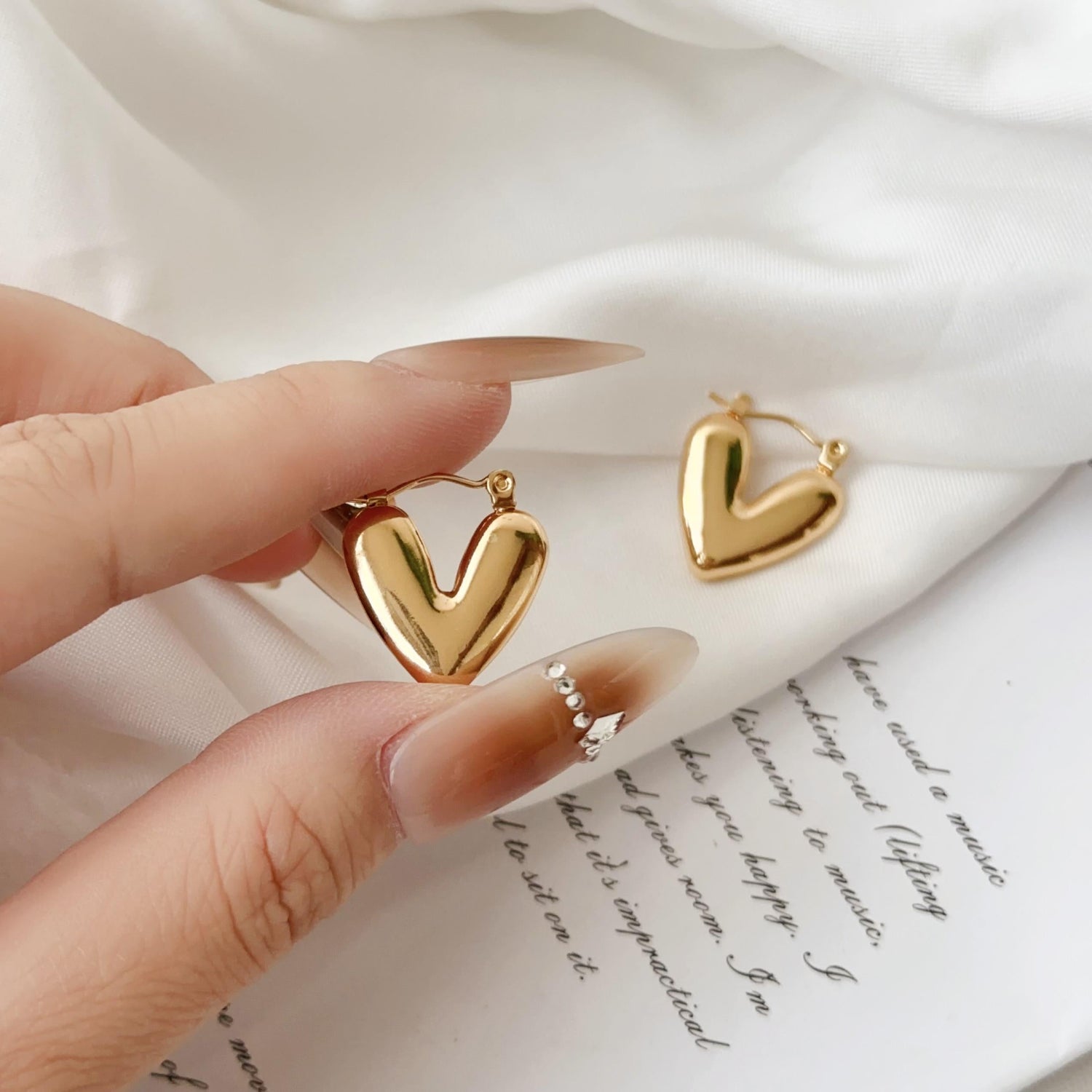 Exquisite Gold Heart Earrings