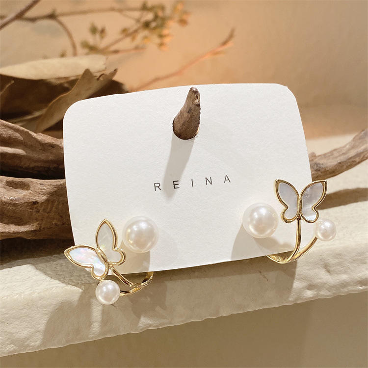 Fairytale-Butterfly-Pearl-Earrings 1