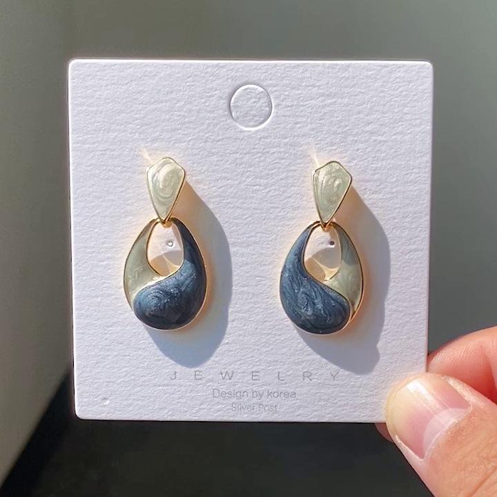 French-Retro-Waterdrop-Earrings 3
