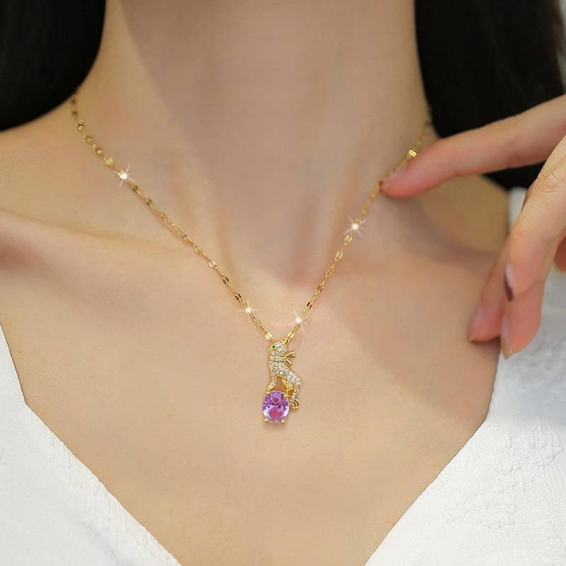Glam Leopard Glimmer Necklace 1 