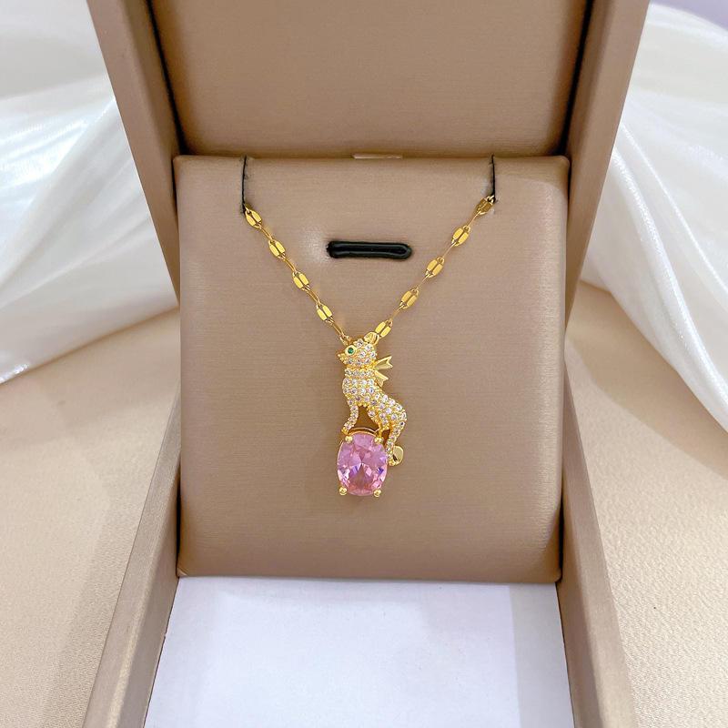 Glam Leopard Glimmer Necklace 3 