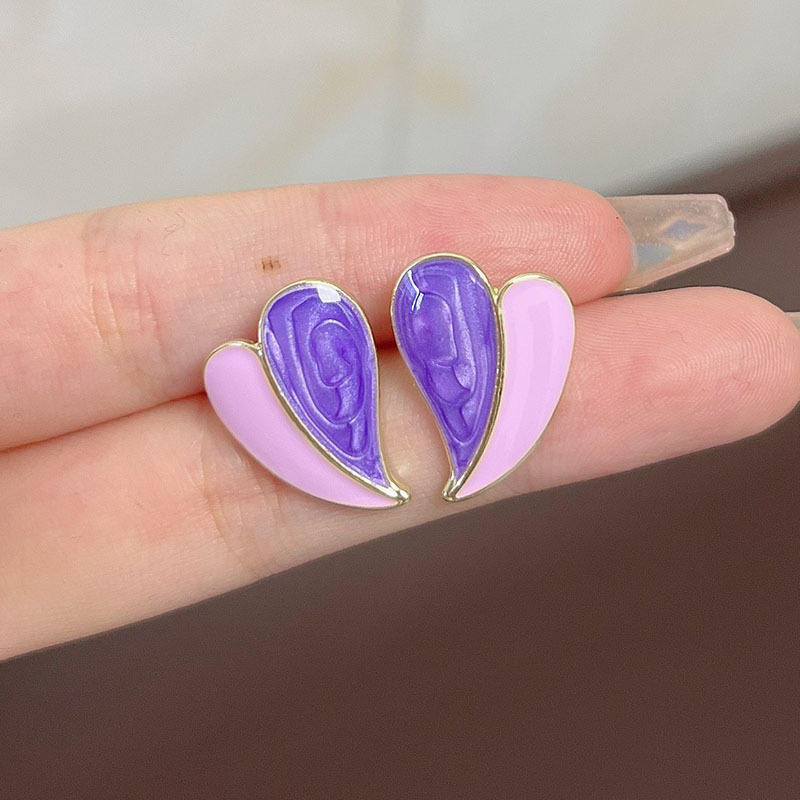 Gold-and-Purple-Heart-Earrings 2
