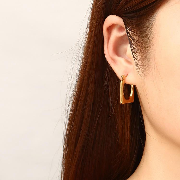 Golden Elegance Rectangluar Earrings