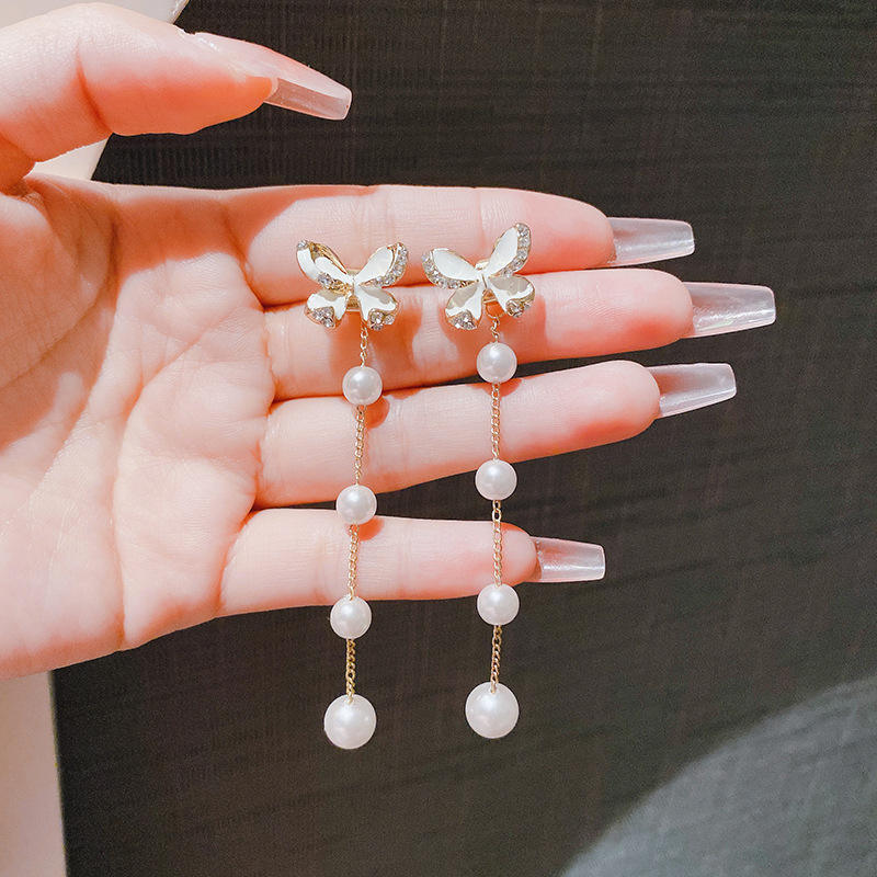 Magical-Butterfly-Pearl-Drop-Earrings 2