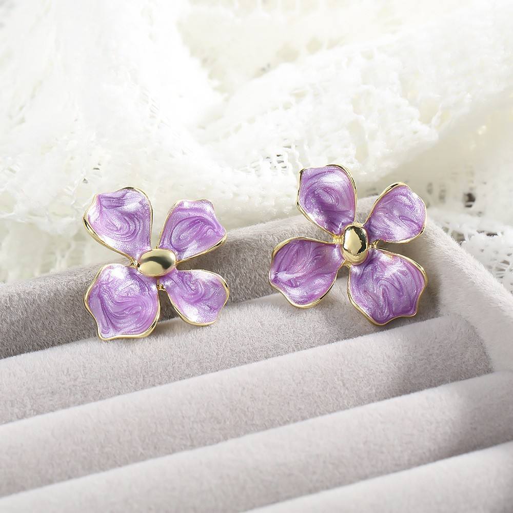 Oil-Drop-Purple-Flower-Earrings 1