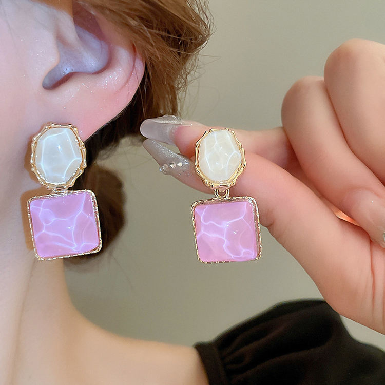 Purple-Sparkling-Water-Stone-Earrings 2
