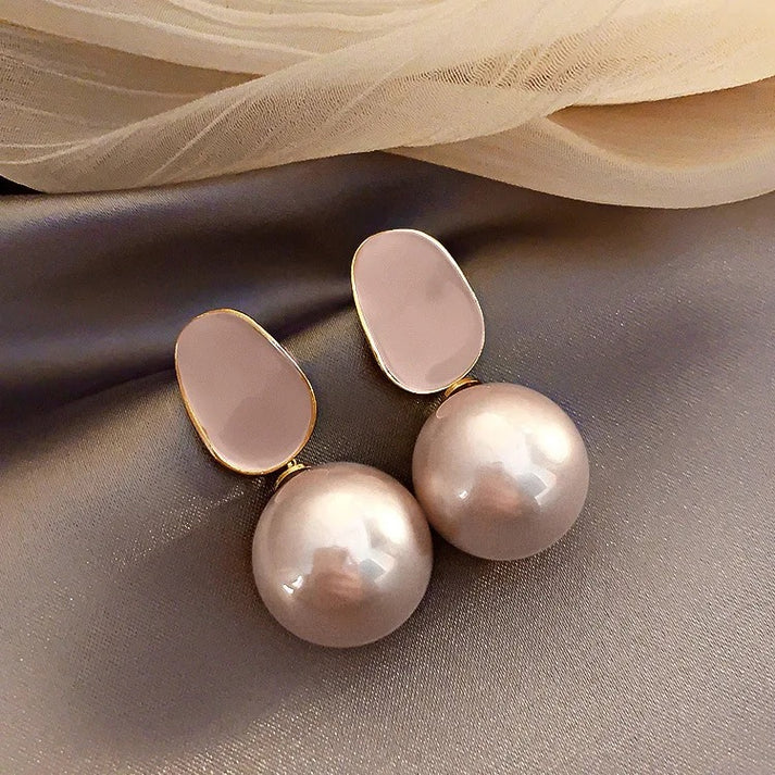 Rose-Gold-Pearl-Earrings 1