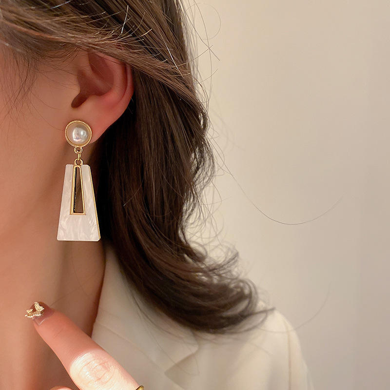 Sassy-White-Geometric-Earrings 2