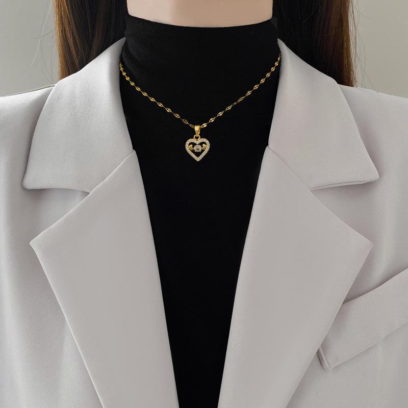 Sparkling Soul Heart Necklace 2 