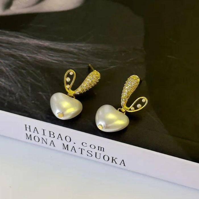 Sweet-Love-Pearl-Drop-Earrings 3