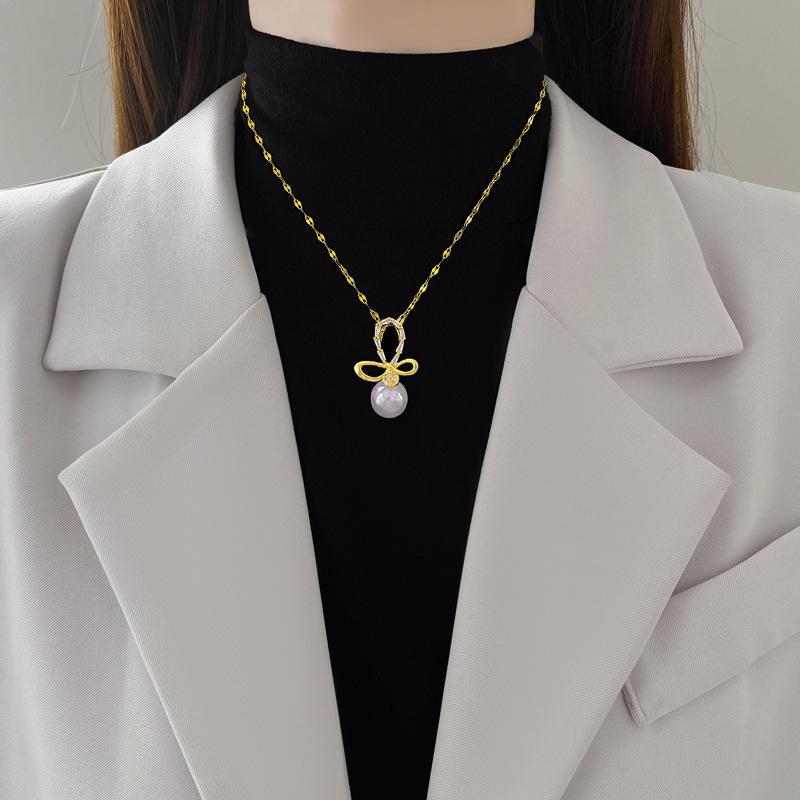 Twilight Bowknot Pearl Necklace 1 