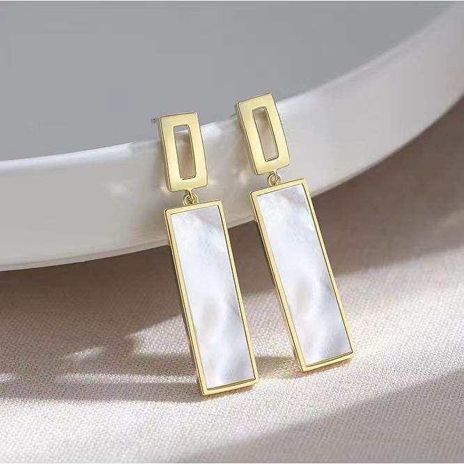 White-Acrylic-Drop-Earrings 3