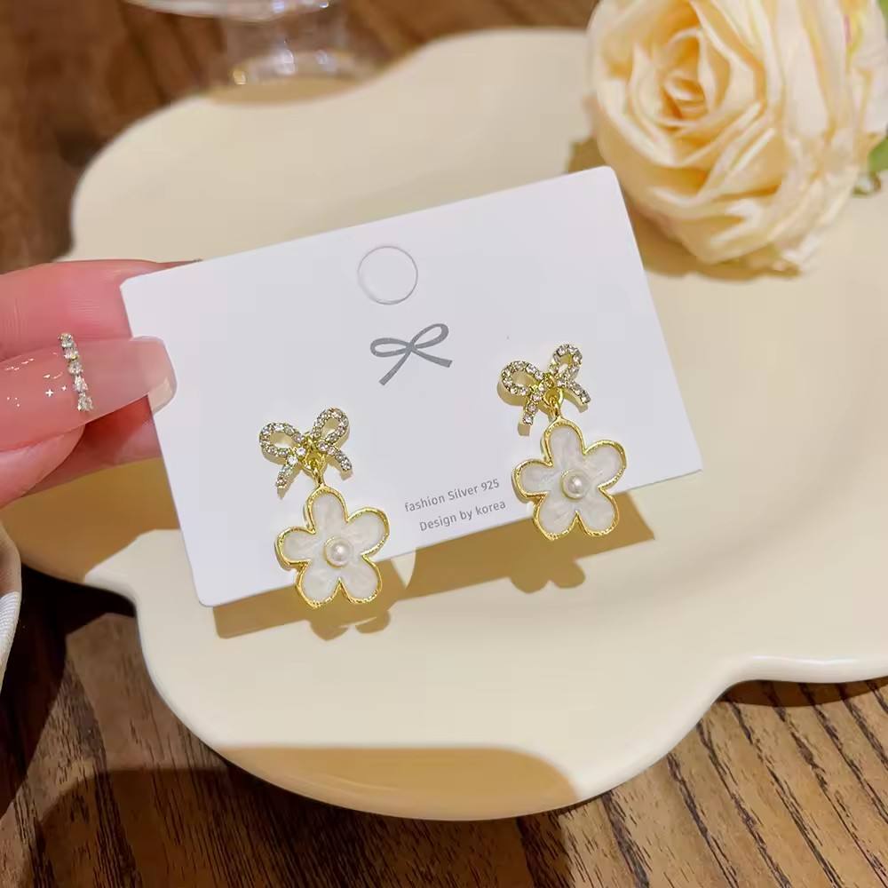 White-Flower-Bow-Drop-Earrings 3
