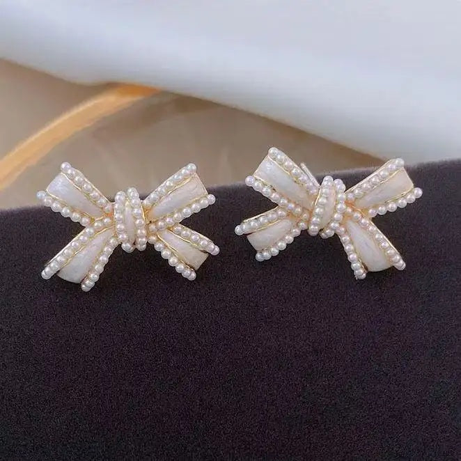 White-Pearls-Bow-Earrings 1