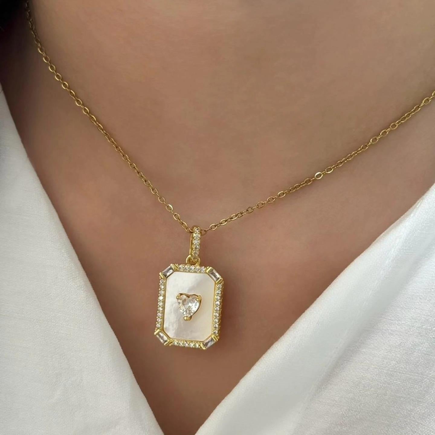 White Radiance Geometric Necklace 1 