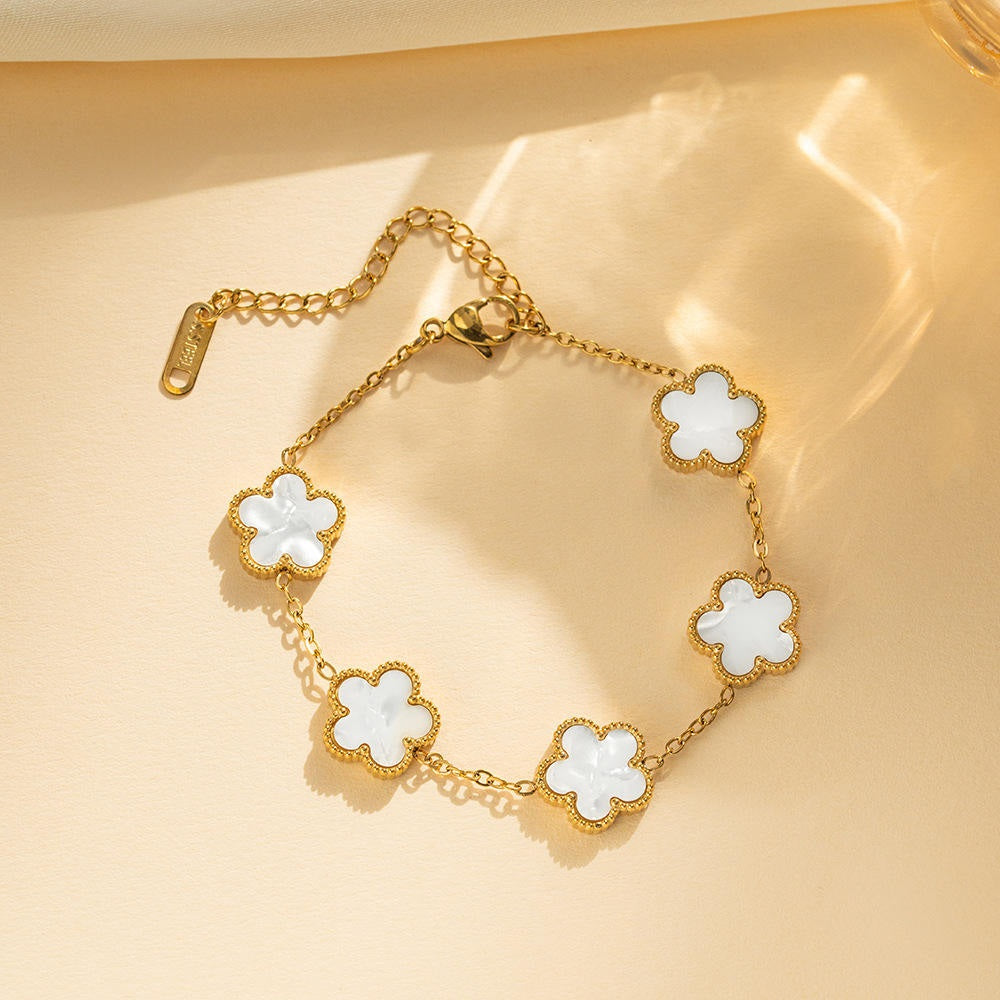 Clover Charm Anti-Tarnish Bracelet