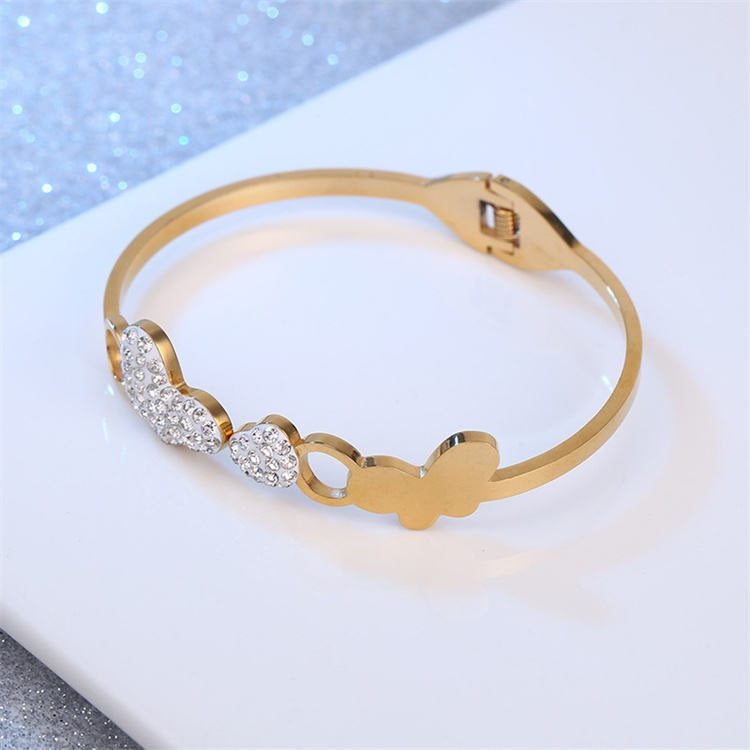 Dazzling Butterfly & Heart Anti-Tarnish Bracelet