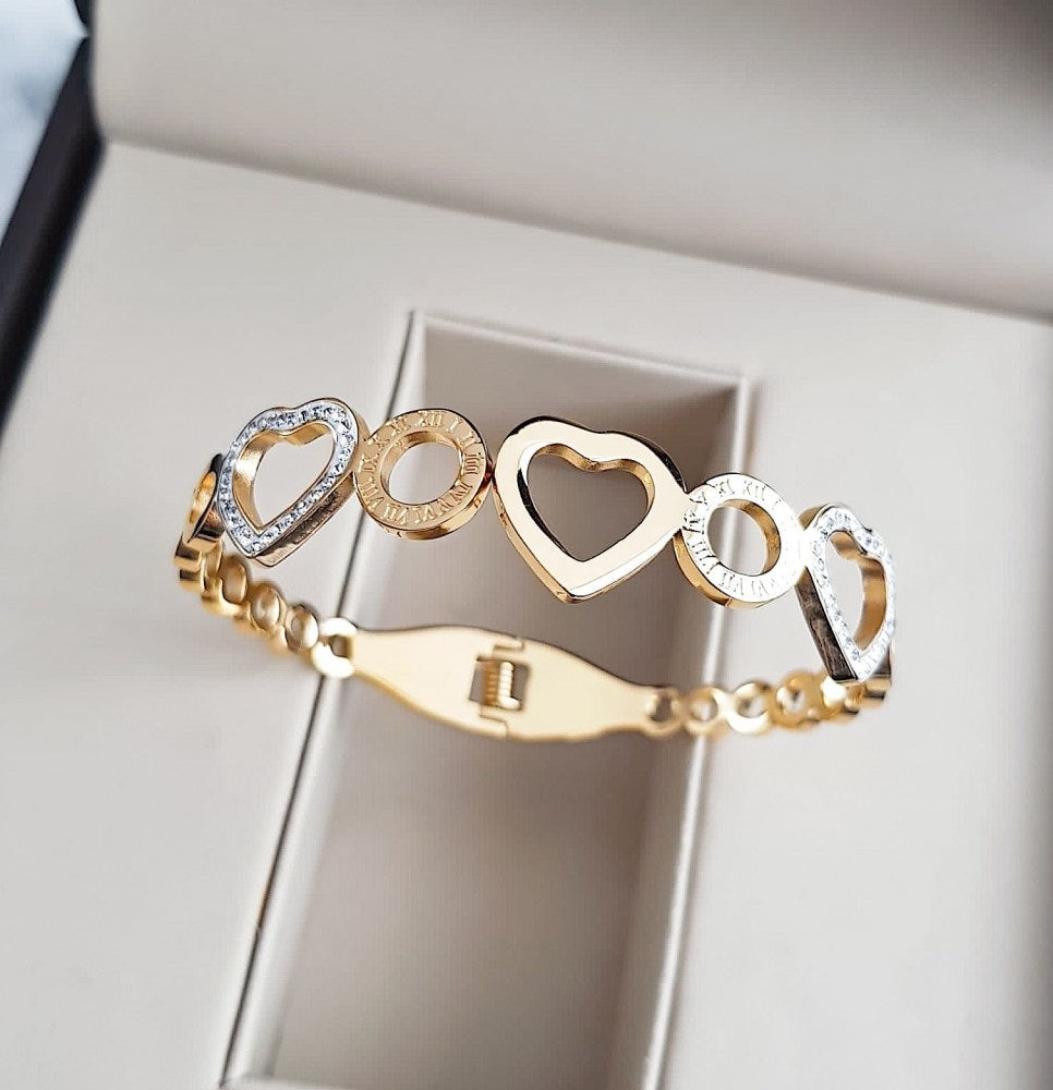 Shimmering Hearts Anti-Tarnish Bracelet