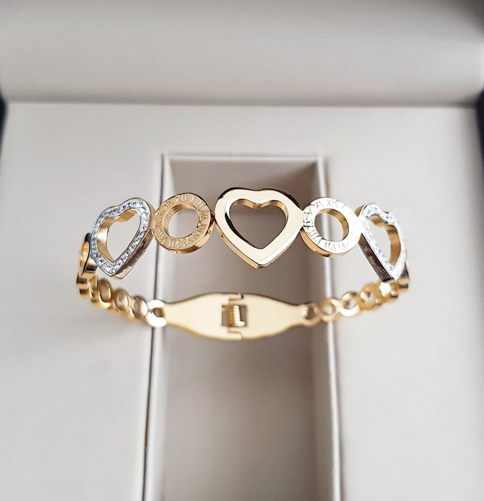Shimmering Hearts Anti-Tarnish Bracelet